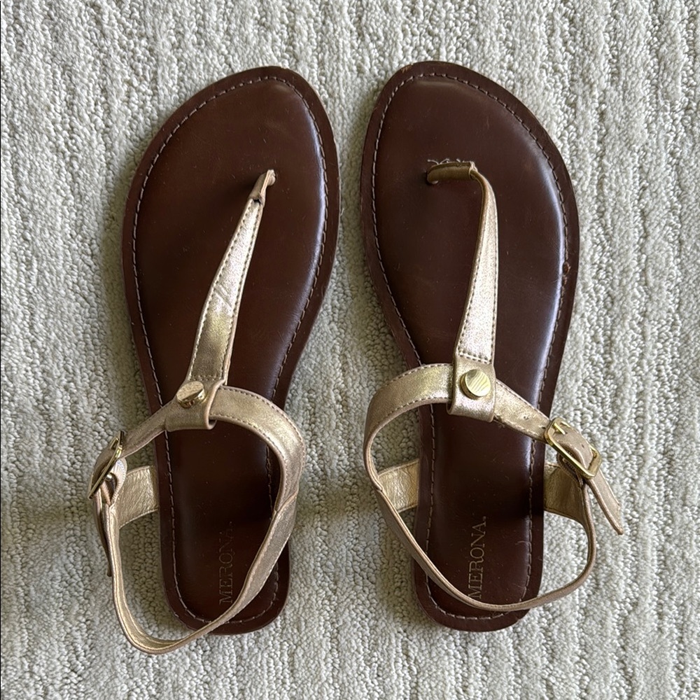 Merona T Strap Thong Sandals